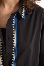 Load image into Gallery viewer, Julie - Uyo Shirt