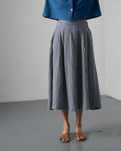 Load image into Gallery viewer, Wander Skirt