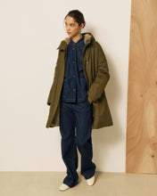 Load image into Gallery viewer, Vader Cotton Gabardine Coat - Military Green