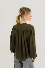 Load image into Gallery viewer, Gladis Loden Shirt in Khaki
