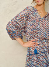 Load image into Gallery viewer, Viti Long-sleeve Sundress
