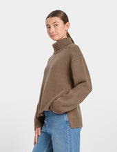 Load image into Gallery viewer, Pumpkin Isla Jumper
