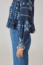 Load image into Gallery viewer, Sora Blouse
