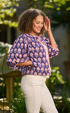 Load image into Gallery viewer, Printed Pattern Bari Jacket
