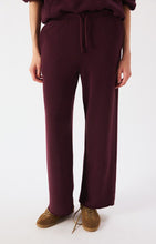 Load image into Gallery viewer, Atubay Joggers - Wine Red
