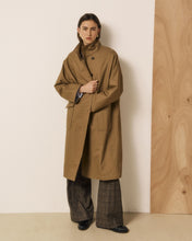 Load image into Gallery viewer, Vito Water-Repellant Cotton Gabardine Coat - Khaki
