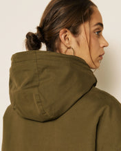 Load image into Gallery viewer, Vader Cotton Gabardine Coat - Military Green
