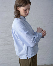 Load image into Gallery viewer, Ada Cropped Blouse - Striped
