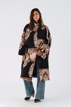 Load image into Gallery viewer, Randill Coat LS - Flower Print
