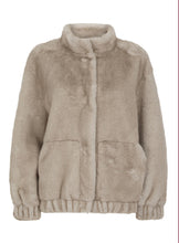 Load image into Gallery viewer, Aubrey Faux Fur Jacket
